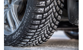 225/50R17 téligumi