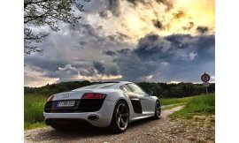 audi r8