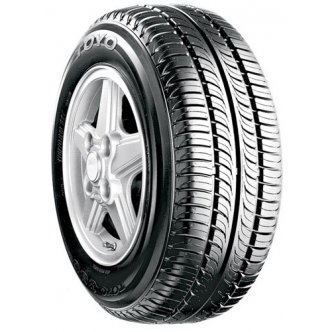 Toyo 330 nyárigumi