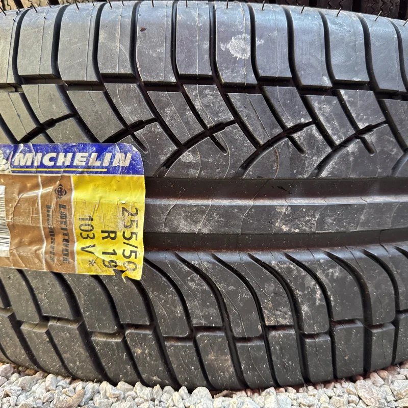 Michelin LATITUDE DIAMARIS 255/50 R19