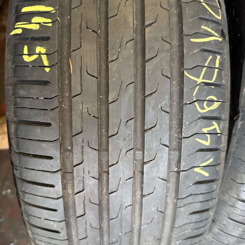 Continental EcoContact 6 215/50 R17