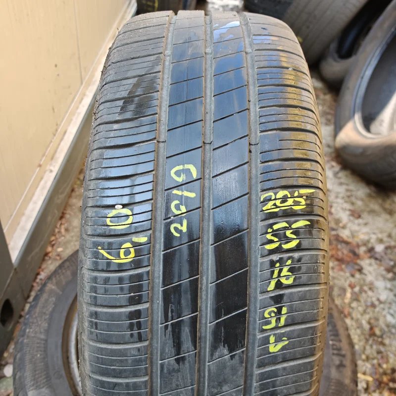 Goodyear Efficientgrip Performance 205/55 R16