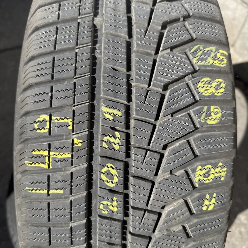 Hankook Winter i*cept evo2 W320A 225/60 R18