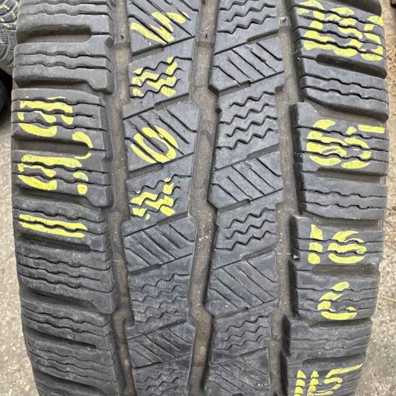 Michelin Agilis Alpin 235/65 R16